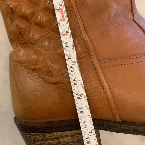Zara leather tan western ankle boot with covered distressed studs size 40 - Picture 7 of 9